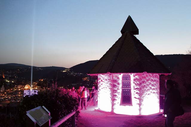 St. Michael’s Chapel is one of the buildings illuminated during the vineyard nights in Bad Dürkheim.