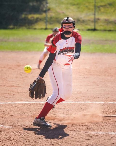 Kaiserslautern wins in dramatic fashion; Ramstein ‘In the Pink’ in Softball